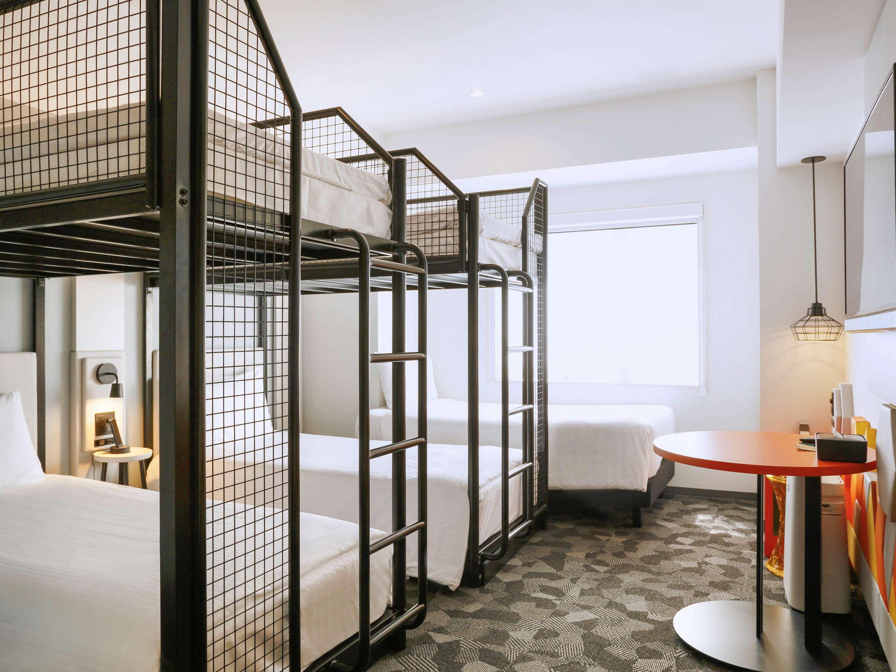 Ibis Styles Tokyo Bay Hotell Urayasu Exteriör bild