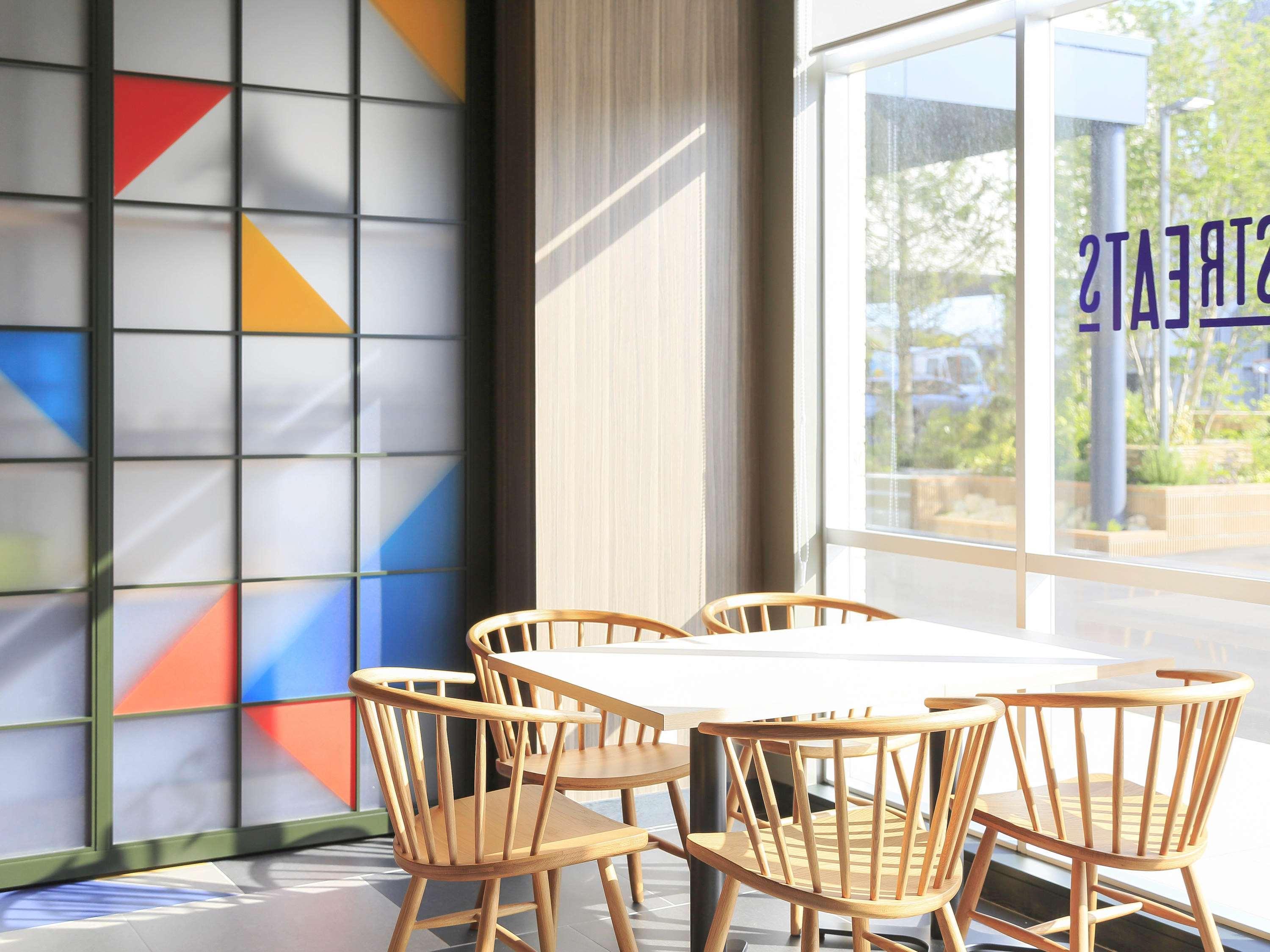 Ibis Styles Tokyo Bay Hotell Urayasu Exteriör bild